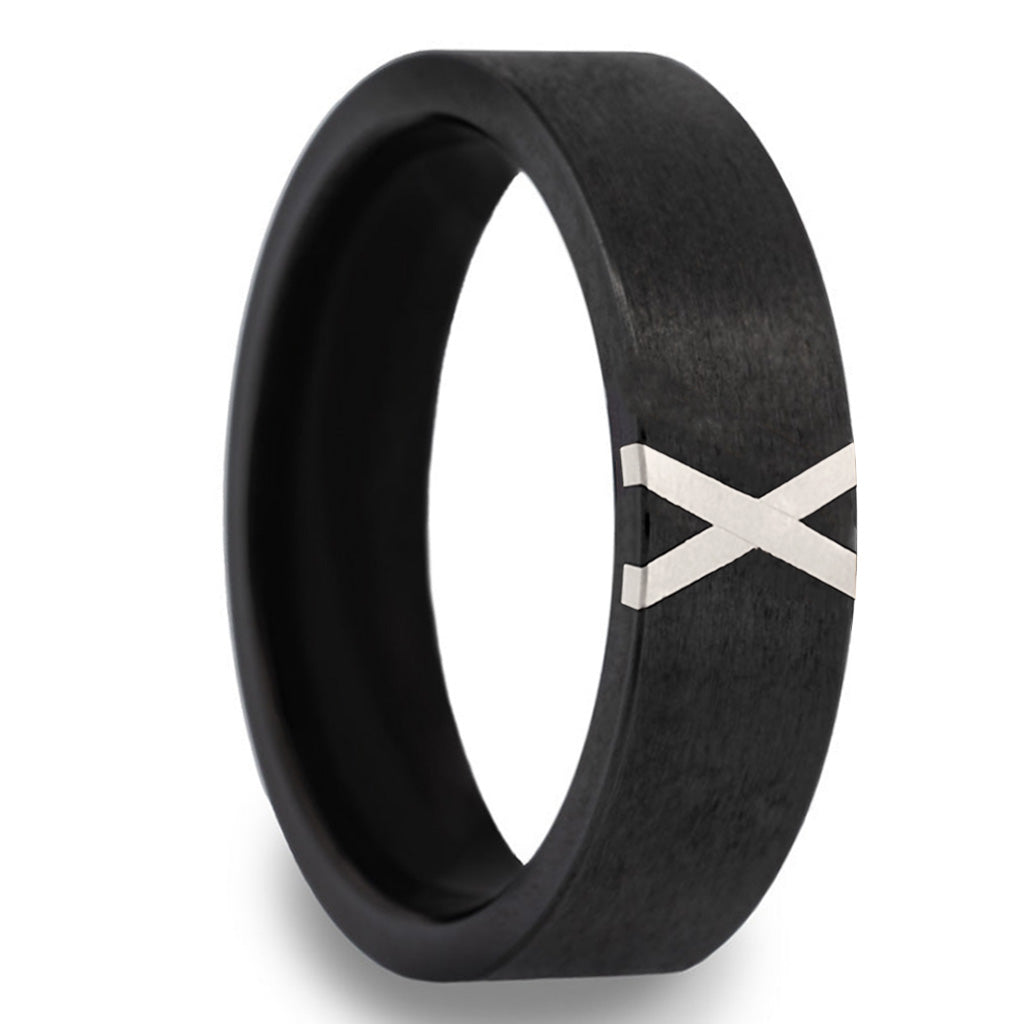 Alliance en zirconium avec incrustation en or 14 carats en forme de X