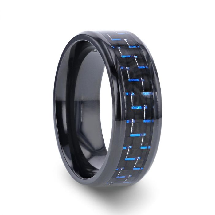 Anillo de hombre de titanio negro con fibra de carbono azul y negra