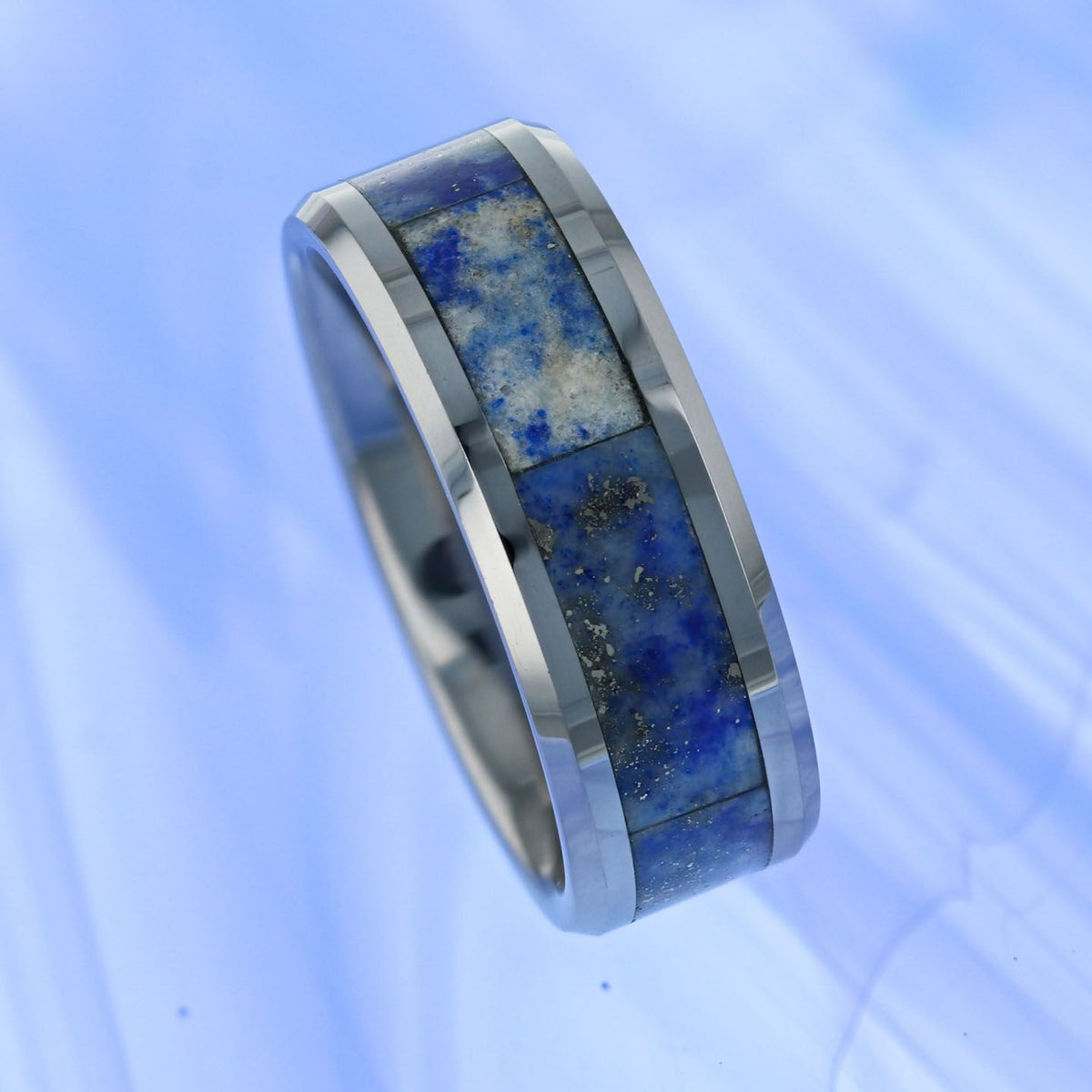 Alianza de boda de tungsteno para hombre con incrustaciones de lapislázuli azul