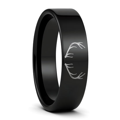 Alianza de boda de tungsteno con grabado de astas para hombre