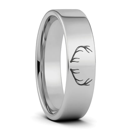 Alianza de boda de tungsteno con grabado de astas para hombre