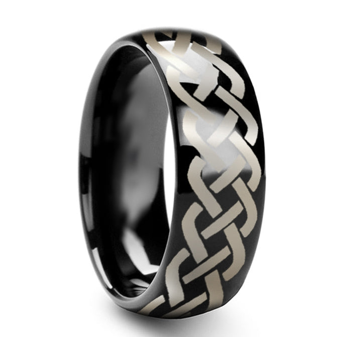 Alianza de boda de tungsteno negro con diseño de nudo celta