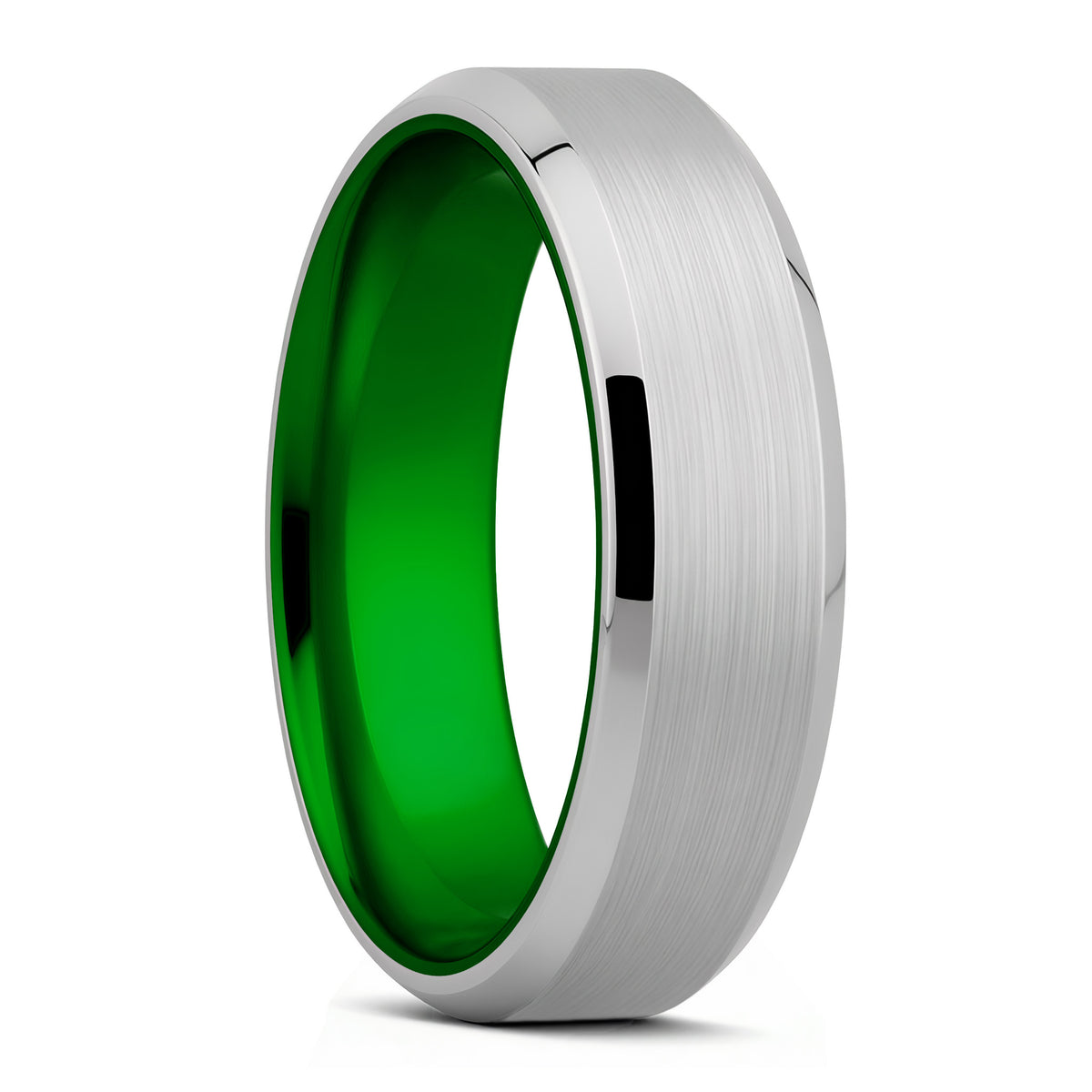 Alliance en satin de cobalt avec bords biseautés et centre vert