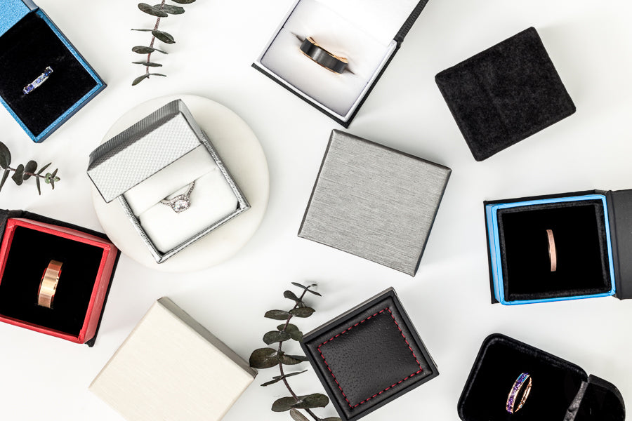 Diagonal Weave Carbon Fiber Wedding Band | Vansweden Jewelers